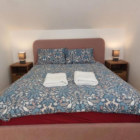 Bright - Central - Sleeps 10 エディンバラ エクステリア 写真
