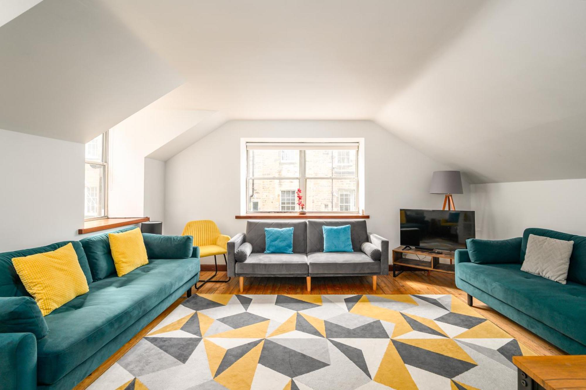 Bright - Central - Sleeps 10 エディンバラ エクステリア 写真